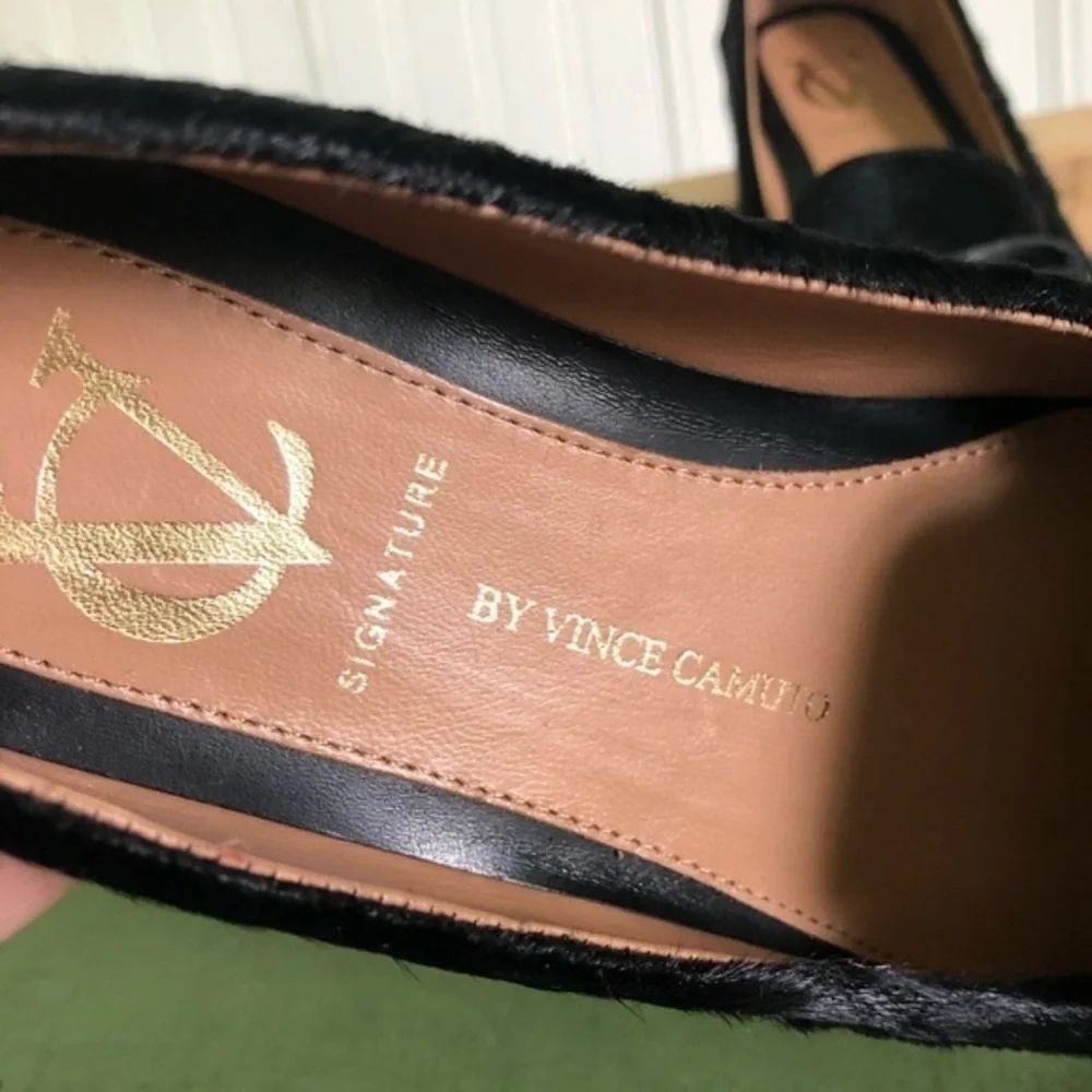 Vince Camuto signature vince